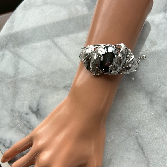 Whiting and Davis vintage silver plated hinged bracelet hematite cabochon stone - Picture 4 of 15